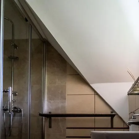 Gurudeva Bhavan Affittacamere Somogyvámos